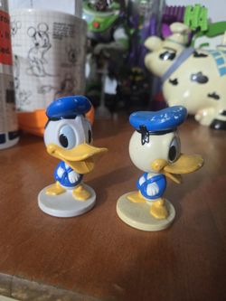 Vintage Donald Duck Kellogg Cereal Bobble Head Toys 