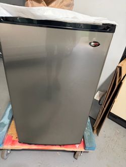 Sanyo fridge freezer