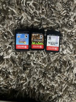 Nintendo switch lite with Minecraft, super smash, Kirby’s return to the dream land deluxe, and Zelda carry case, extra Nintendo grip with 256 gig as c
