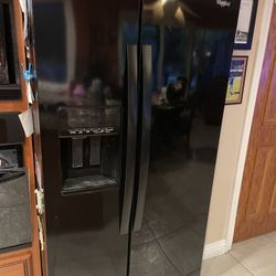 Refrigerator Whirlpool