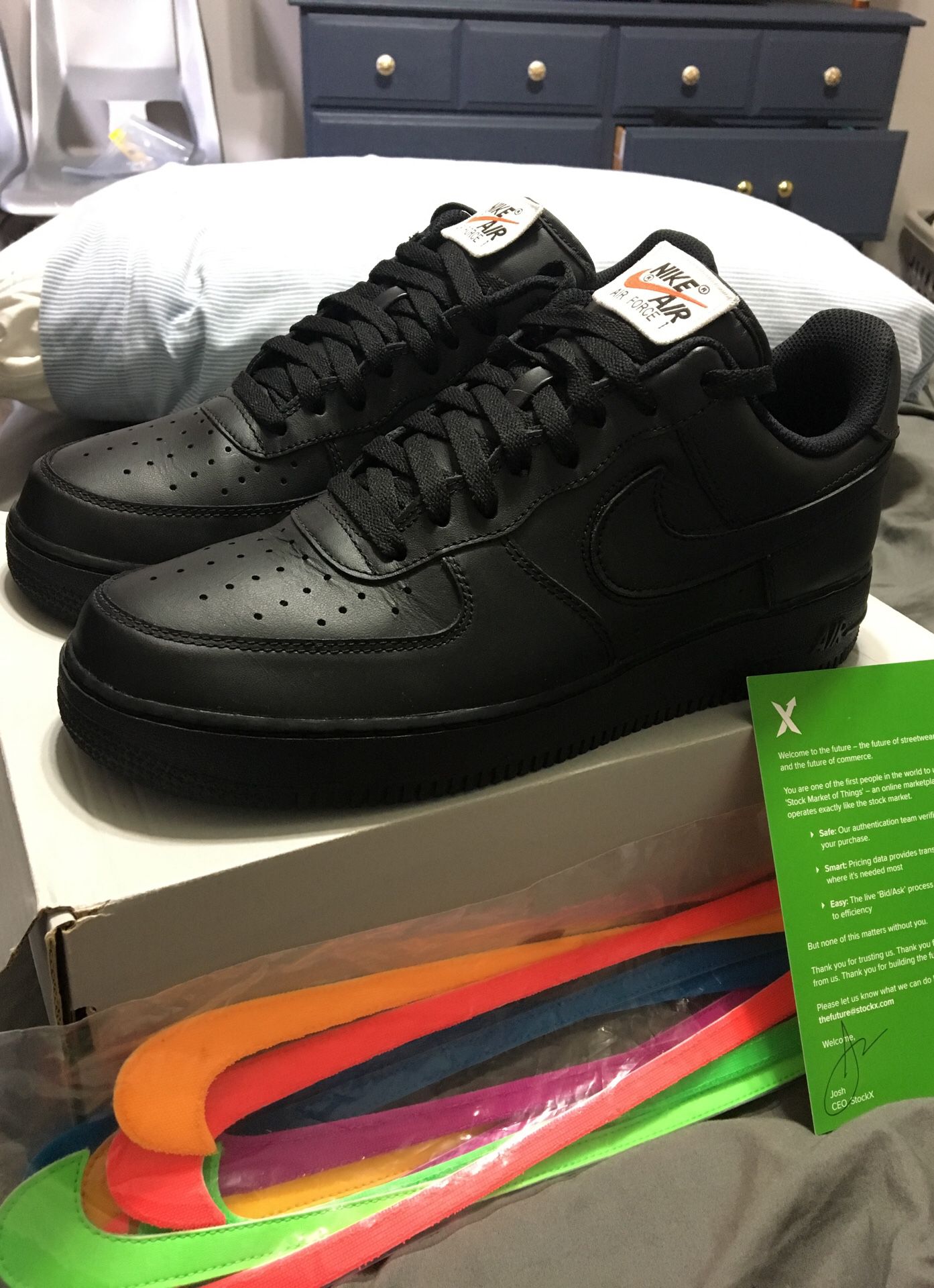 viceversa testimonio Asistencia Air Force 1 low swoosh pack all star 2018 (black) for Sale in Alhambra, CA  - OfferUp
