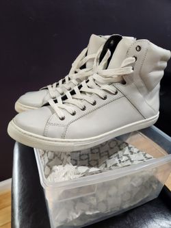 Casual Athletic Shoe SZ 11