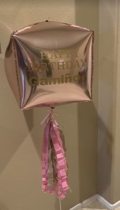 Personalized Cube balloons 24” 15 dlls