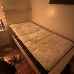 MOVE OUT SALE MUST BE GONE BY SUNDAY Bed Frame, Mattress, Night Stand, Piano Keyboard, Lamp 