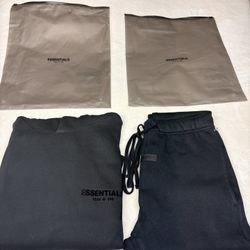 S Black Essential Set Brand New 