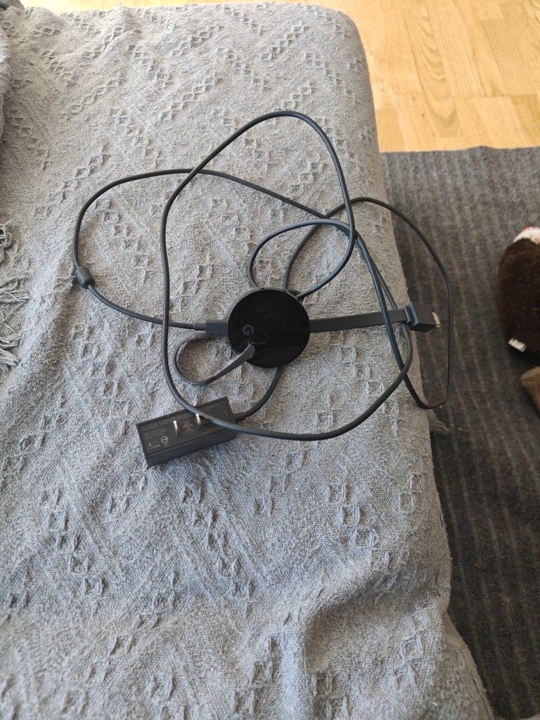 Chromecast Pro Black With Ethernet Adapter