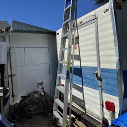 Louisville 10 Foot Ladder