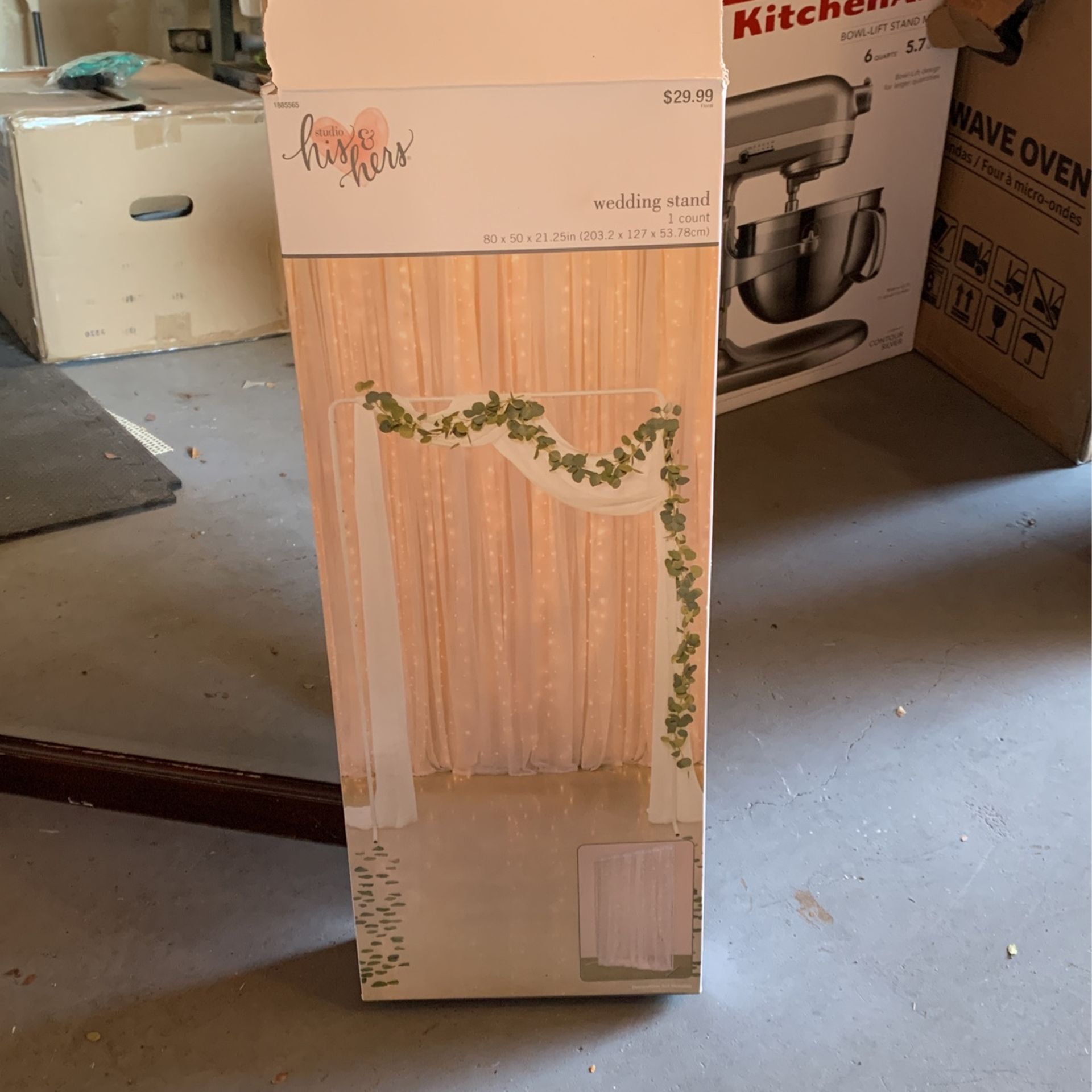 Studio his and hers wedding stand