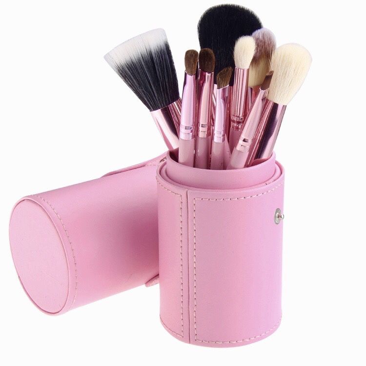 High Quality Makeup Brush Set with Leather Case