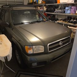 Nissan Pathfinder 2004