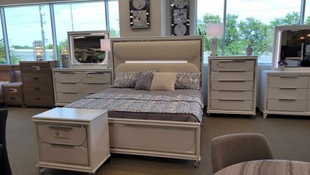 NEW WHITE LED BEDROOM SET ✨️🍦