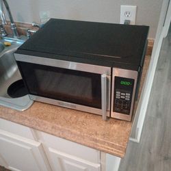 Black+Decker Microwave 