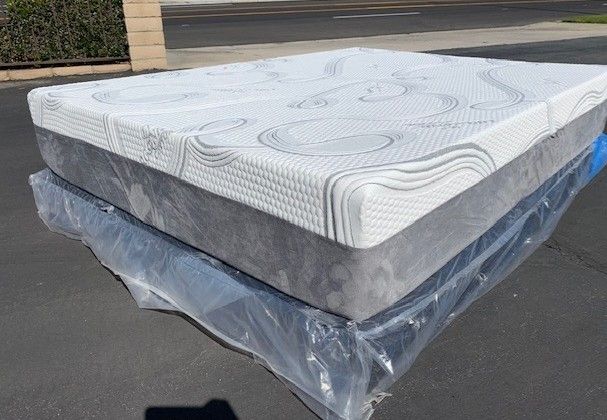 Queen Memory Foam