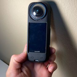 Insta 360 X4 