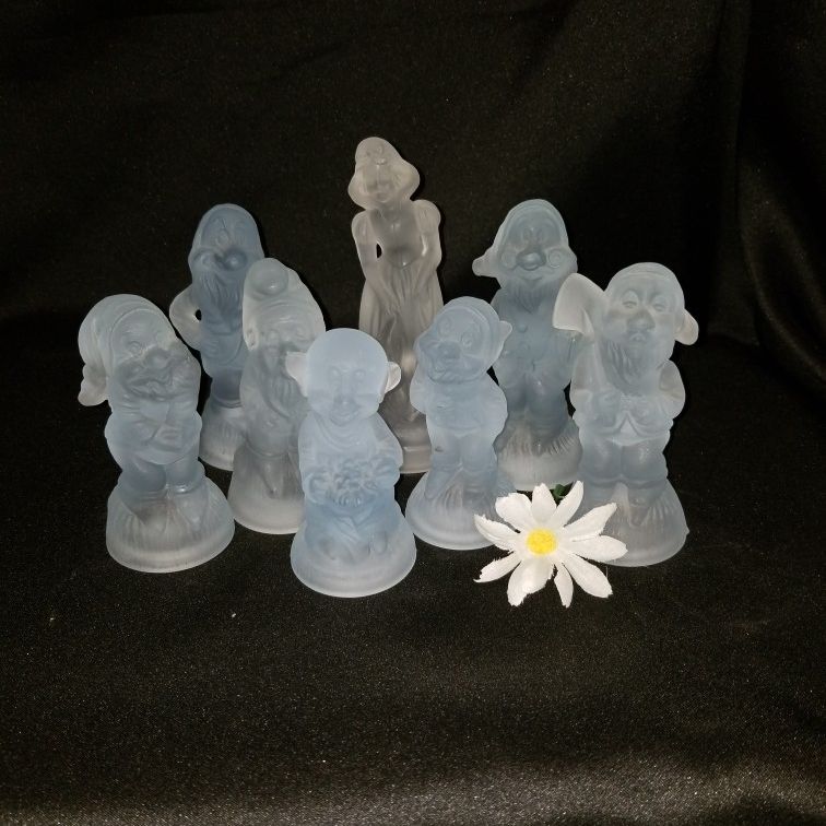 Vintage Lead Crystal Figurines, Frosted Glass Disney, Snow White & 7 Dwarfs