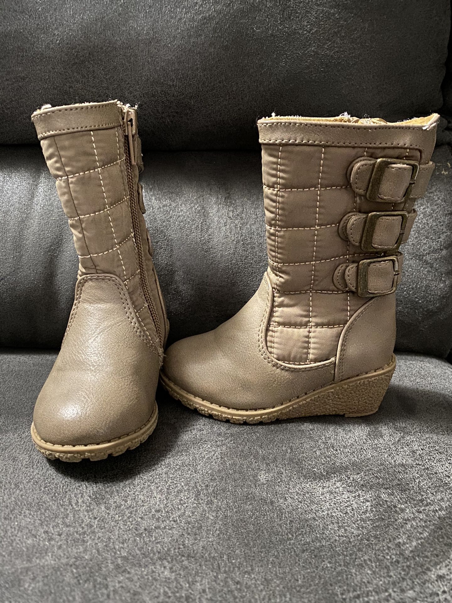 Girl Boots Size 5 