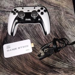 4K Pro Retro Gaming Emulator. "Plug and Play" Hundreds of Retro Games "SNES Sega Genisis and Many More"