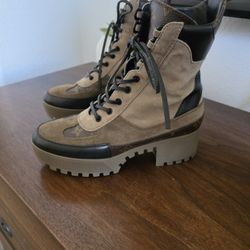 Louis Vuitton Boots
