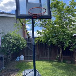 Portable Basketball Hoop