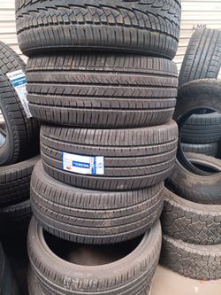 New Set of tires 265 35 22 LION SPORT
