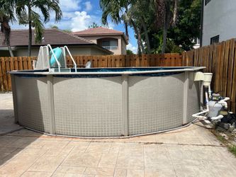 POOL 7000 Gal.