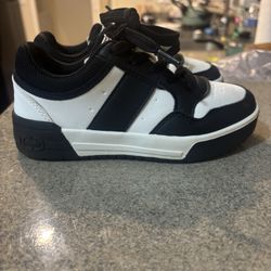 Kids Ecko Unlmtd. (2) Pairs Size 12 & 13