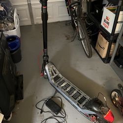 NIU KQi3 Max E-Scooter (23MPH)