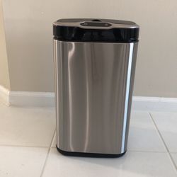 3.4 gallon stainless steel trash can w/ touch free