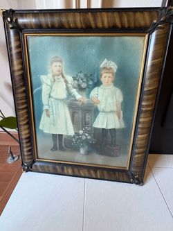 Vintage picture frame