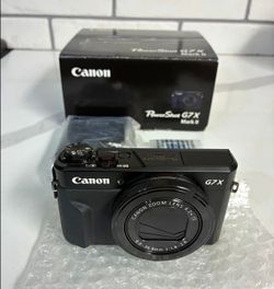 Canon PowerShot G7X Mark II Camera