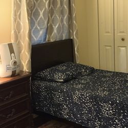 Two Twin Bed 
