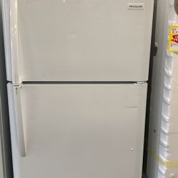 FRIGIDAIRE FFTRTW REFRIGERATOR
