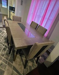 Dining set