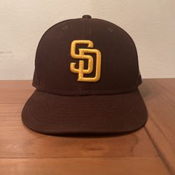 Padres Fitted Hat Size: 7 1/4