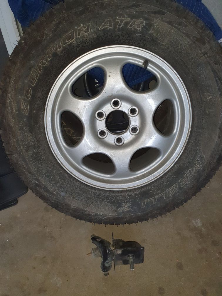 FORD F150 SPARE TIRE