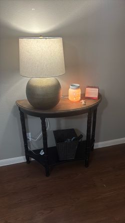 Entryway table