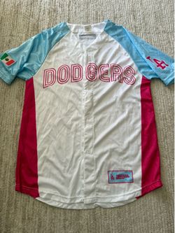 Los Angeles dodgers Mexican heritage night Jersey adult medium, not Ohtani, betts, kershaw, Yamamoto RC