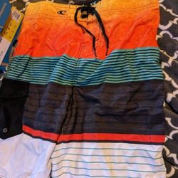 2 Men's Trunks O'neill & Rip Curl .