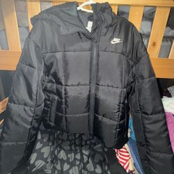 Women’s Nike Puffer Jacket 