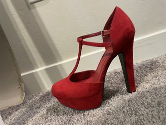 Heels Size 8