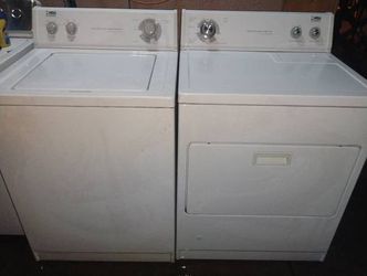 Estate washer and gas dryer