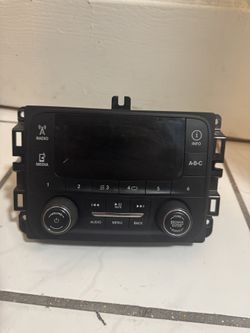 2015 RAM 1500 ORIGINAL RADIO