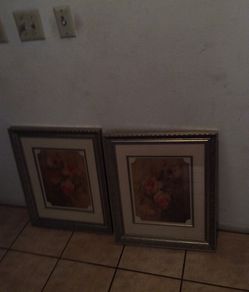 Wall picture frame set