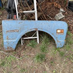 67 to 72 Chevrolet C10 Custom/10 8 350 FENDER 