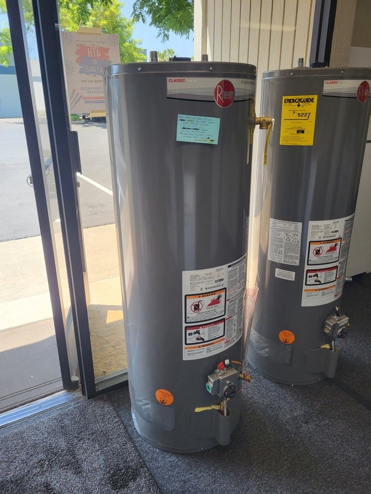 New Rheem 50 Gallon Propane Water Heater