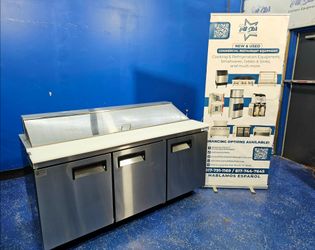 Like New🚨 70" Refrigerated Prep Table- 5 MO. USED ONLY