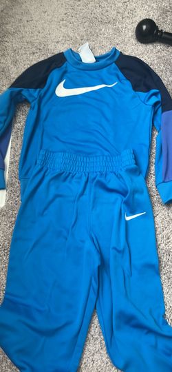 Nike 4T Boys Outfit