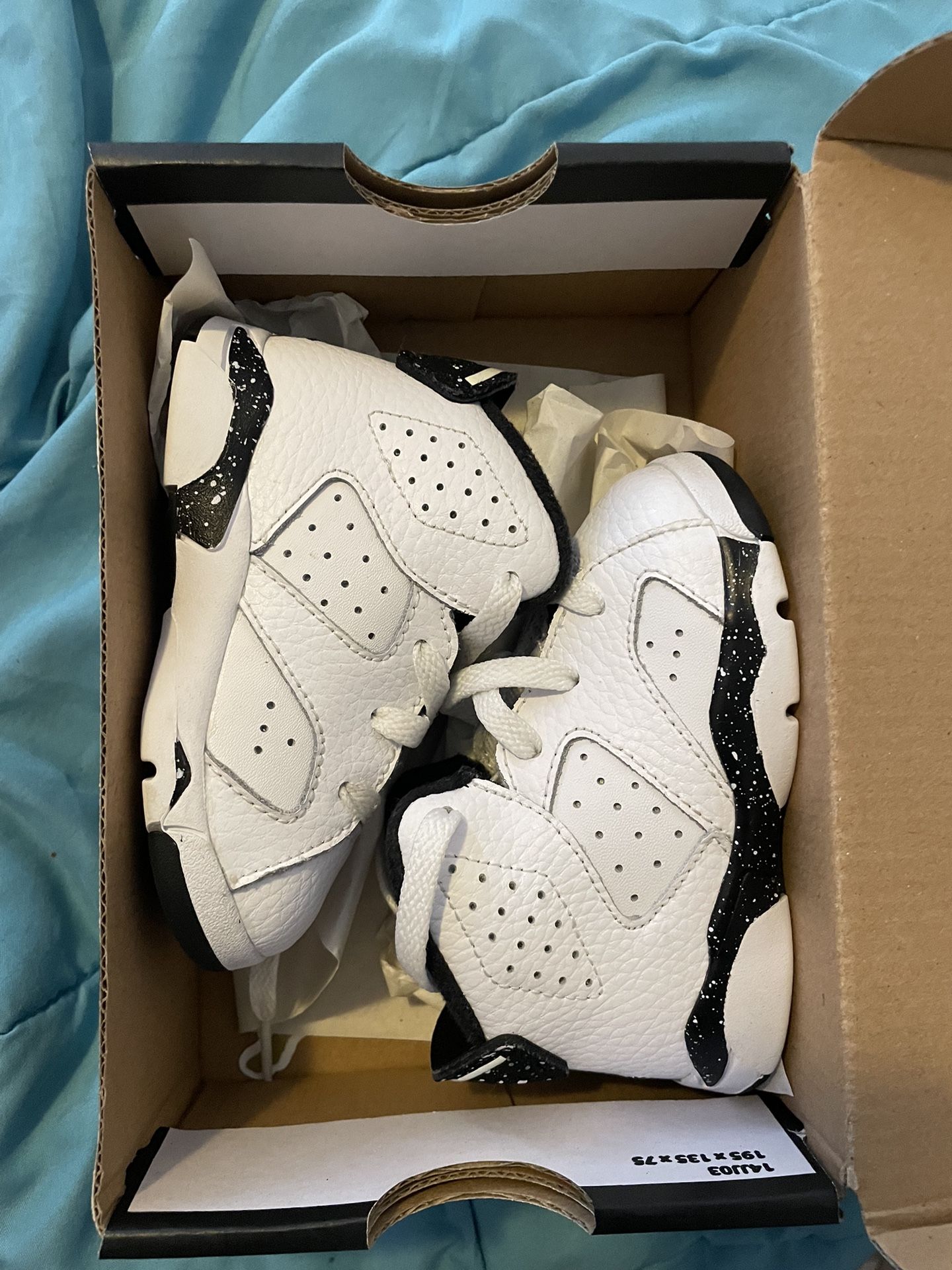 Jordan 6 Retro White/black