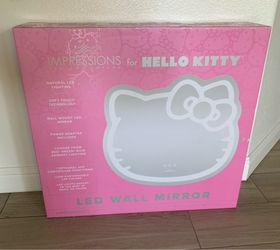 Hello Kitty LED Mirror