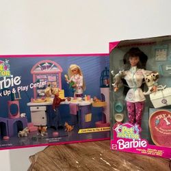 SET: Vintage 1996 Barbie Pet Doctor Doll 16458 & Pet Check Up & Play Center 6750